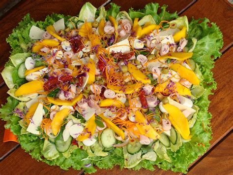 salada tropical ingredientes - bolo tropical
